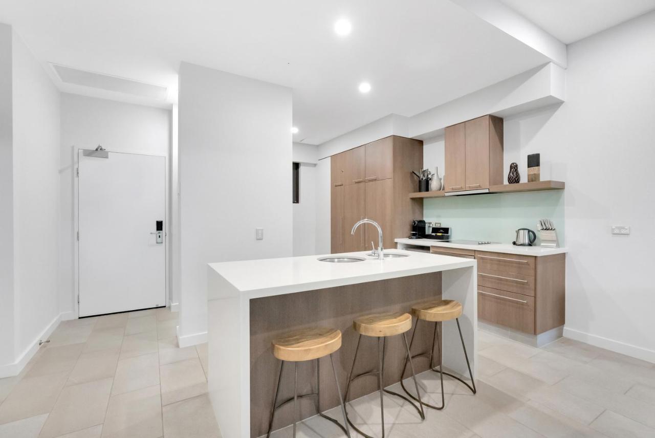 Elysium Private Apartments Triton By The Sea Palm Cove Exteriör bild