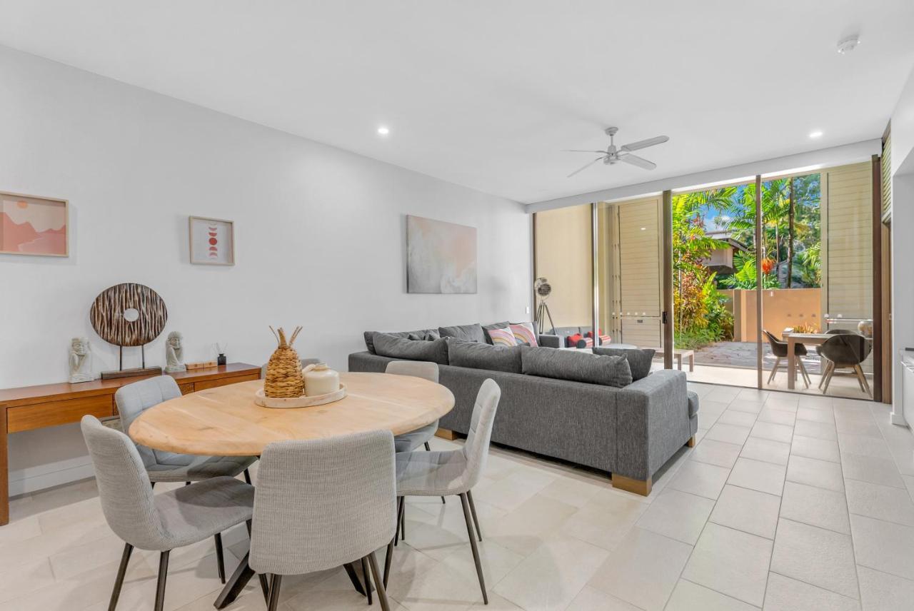 Elysium Private Apartments Triton By The Sea Palm Cove Exteriör bild