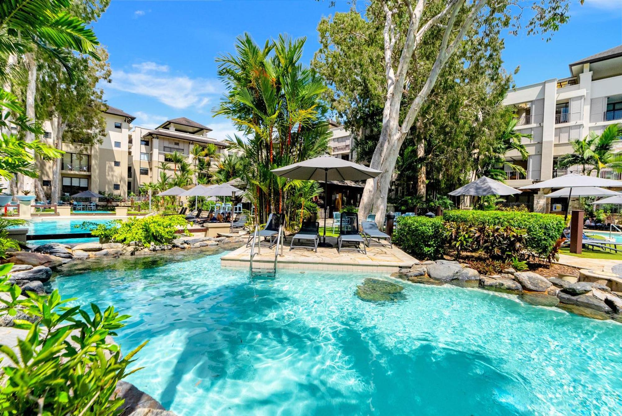 Elysium Private Apartments Triton By The Sea Palm Cove Exteriör bild