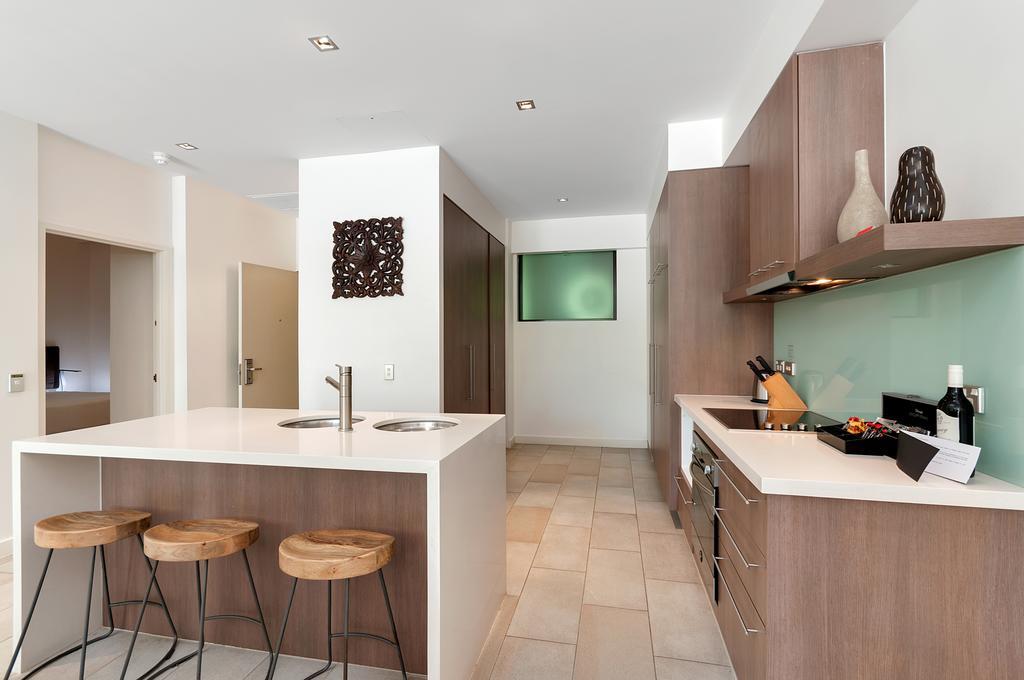 Elysium Private Apartments Triton By The Sea Palm Cove Exteriör bild