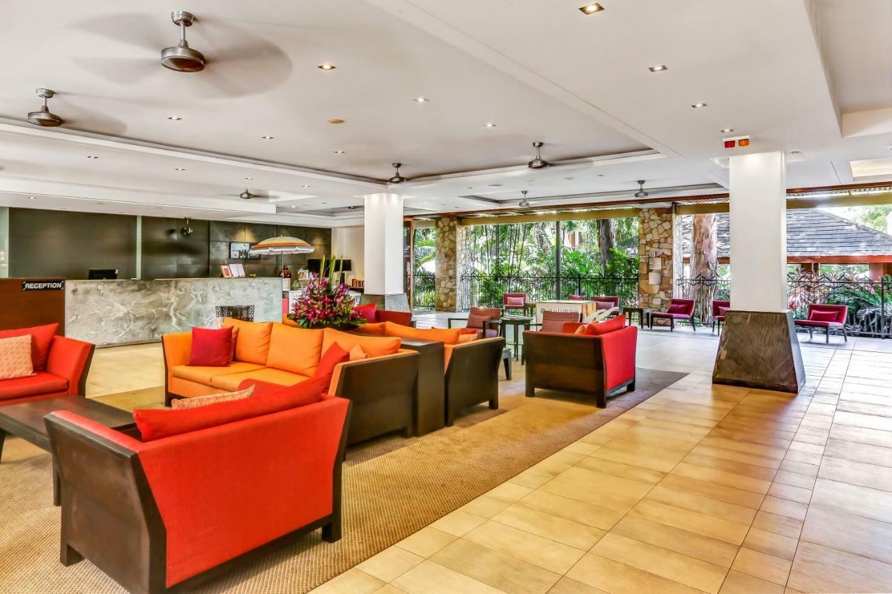 Elysium Private Apartments Triton By The Sea Palm Cove Exteriör bild